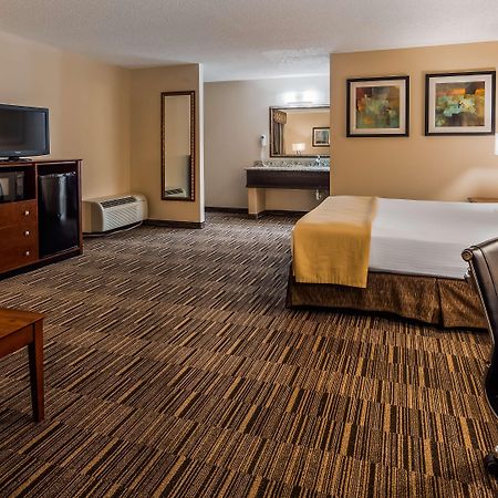 Best Western Sunday House Inn Kerrville Kültér fotó