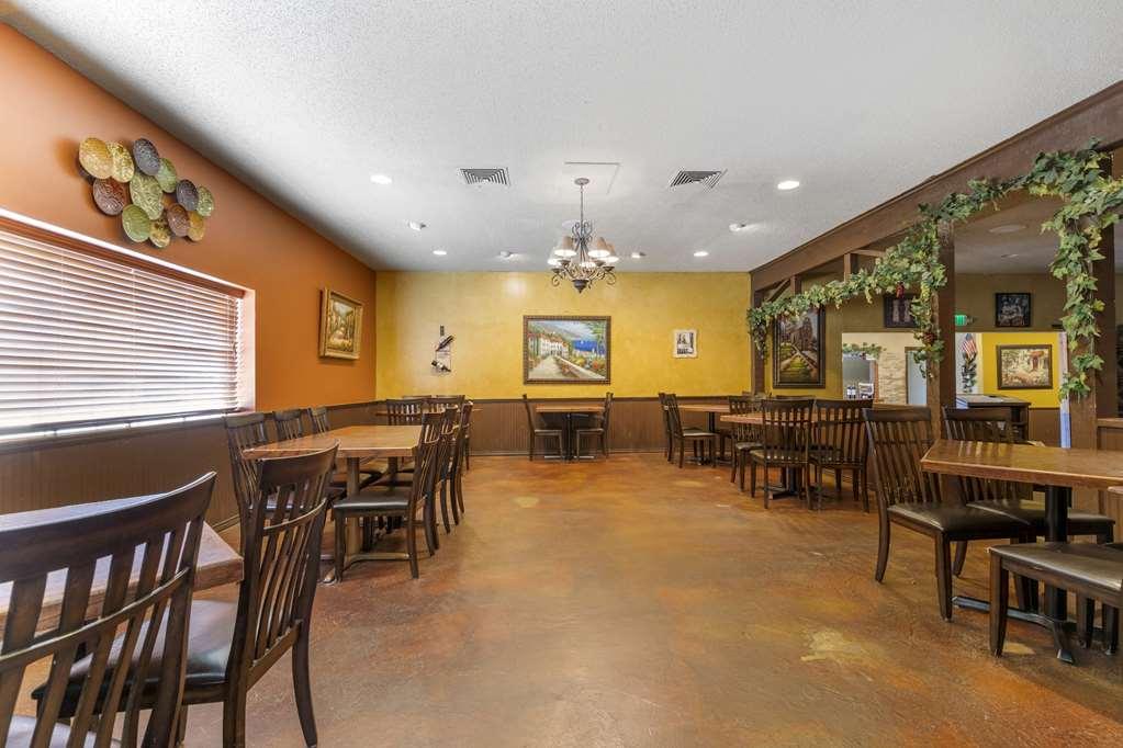 Best Western Sunday House Inn Kerrville Kültér fotó