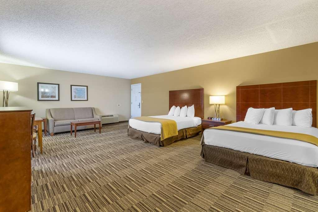 Best Western Sunday House Inn Kerrville Szoba fotó