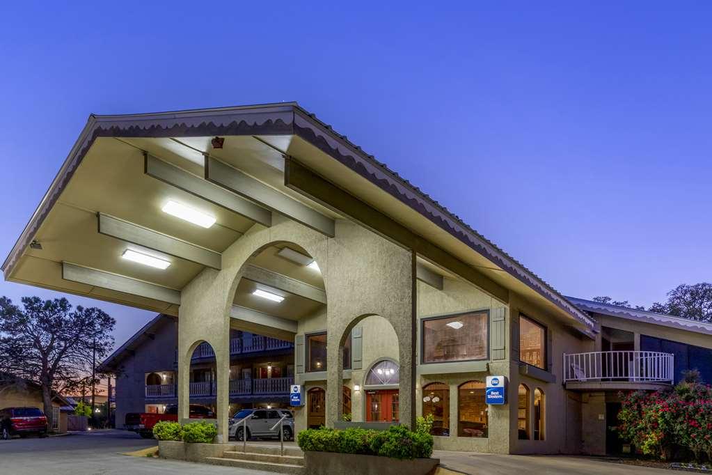 Best Western Sunday House Inn Kerrville Kültér fotó