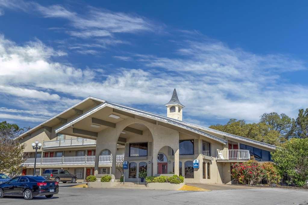 Best Western Sunday House Inn Kerrville Kültér fotó