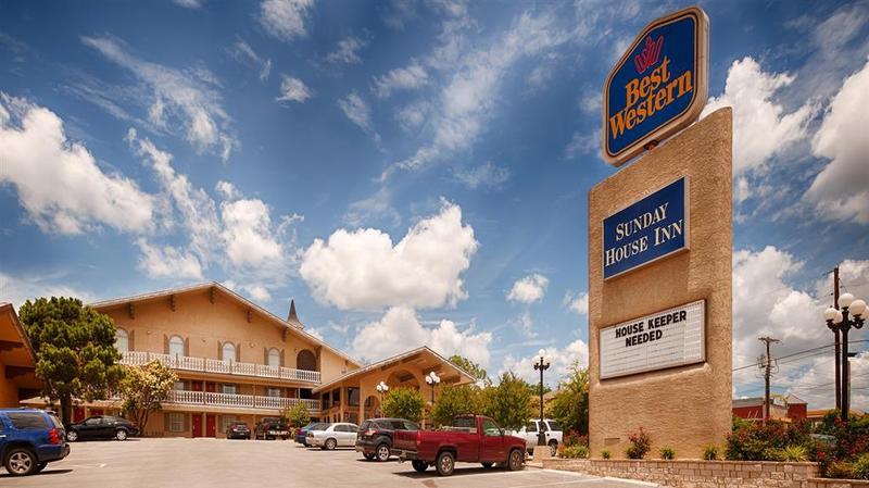 Best Western Sunday House Inn Kerrville Kültér fotó