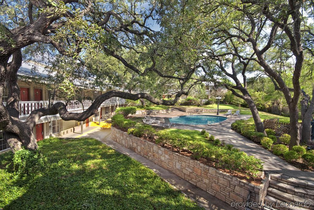 Best Western Sunday House Inn Kerrville Létesítmények fotó