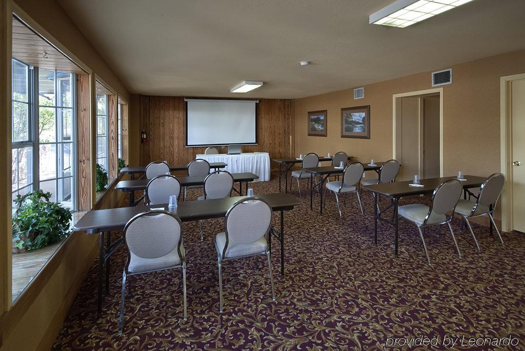 Best Western Sunday House Inn Kerrville Létesítmények fotó