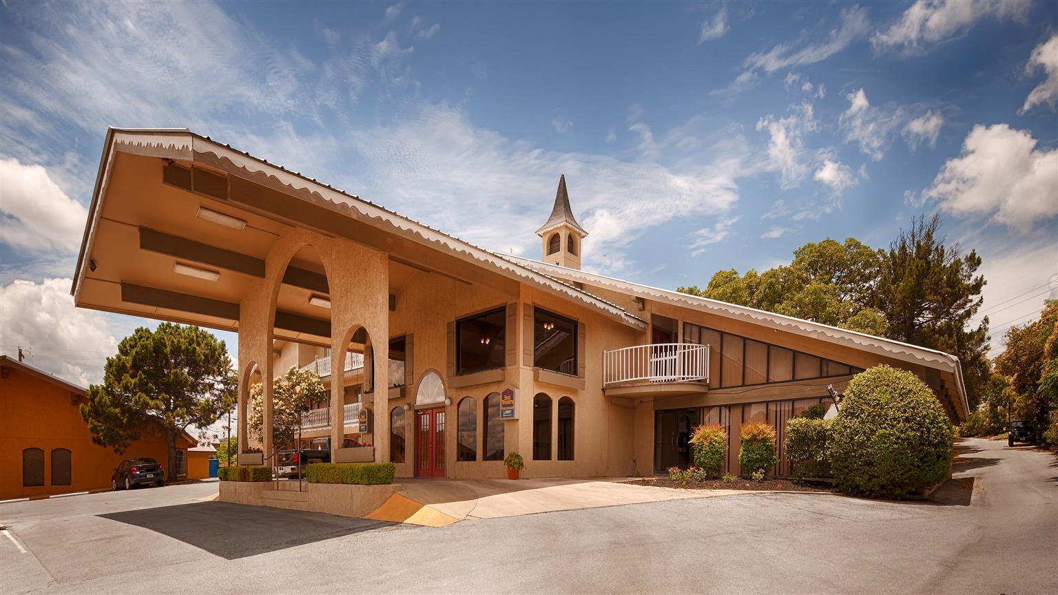 Best Western Sunday House Inn Kerrville Kültér fotó