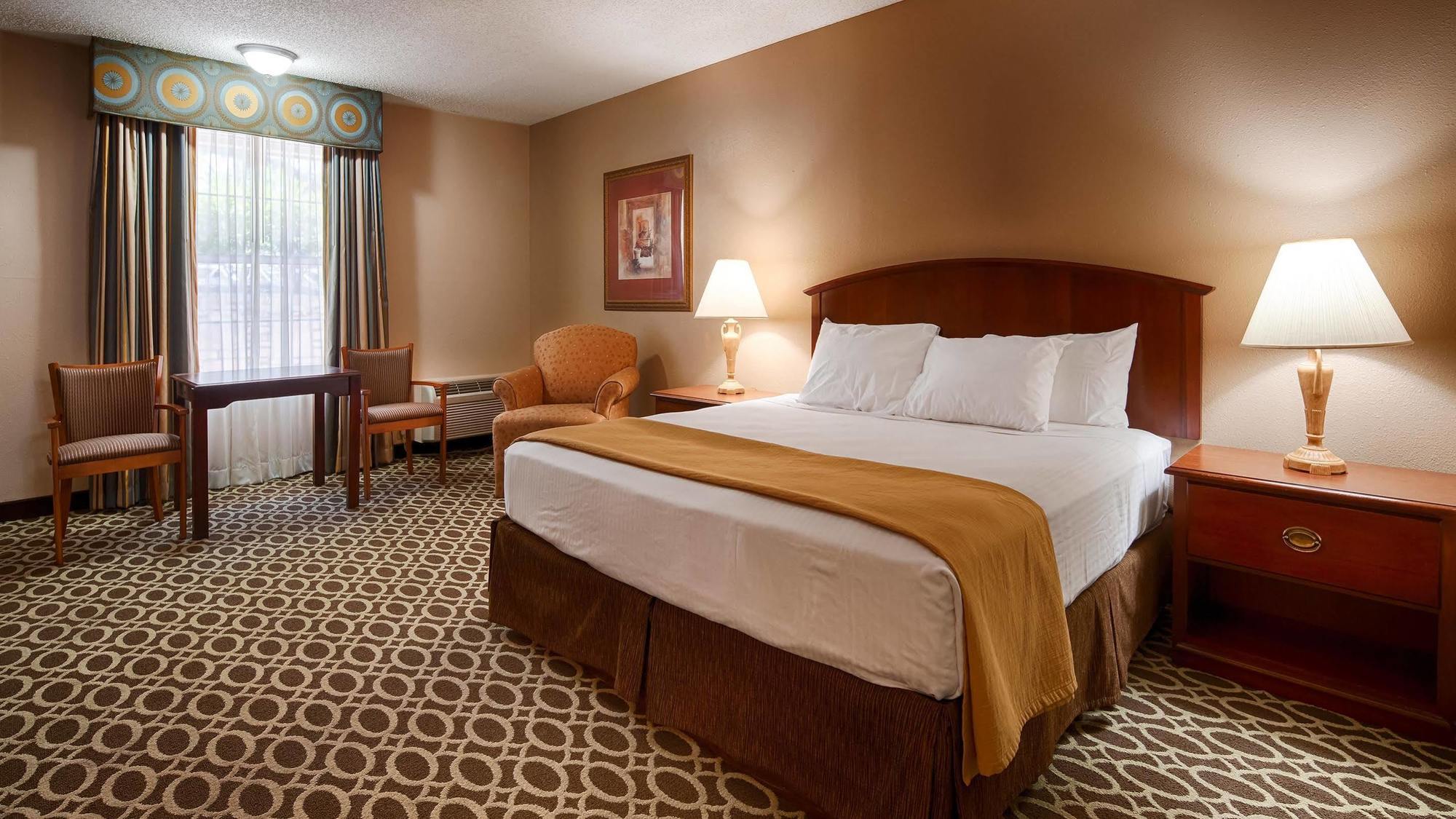 Best Western Sunday House Inn Kerrville Kültér fotó